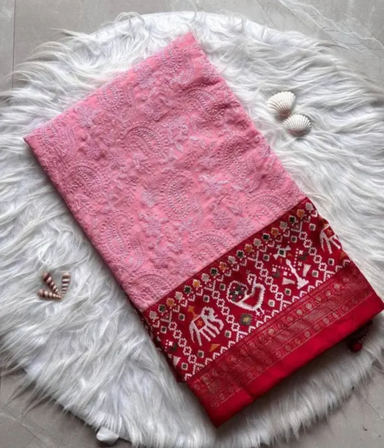 Chikankari saree